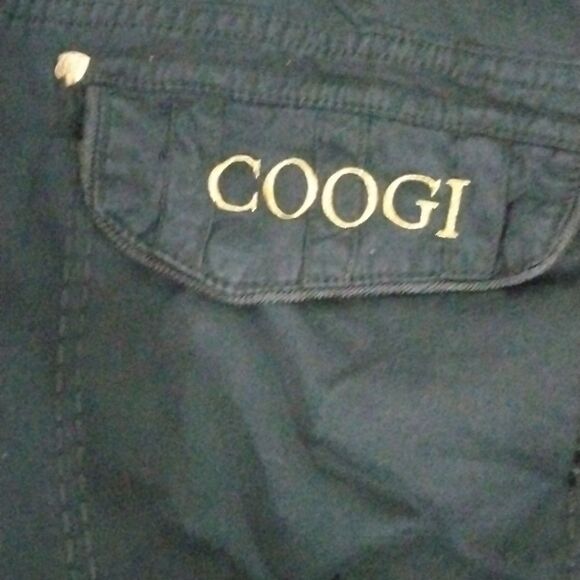 Coogi Black and Gold Embroidered Cargo Shorts Men Size 42 - Picture 6 of 10
